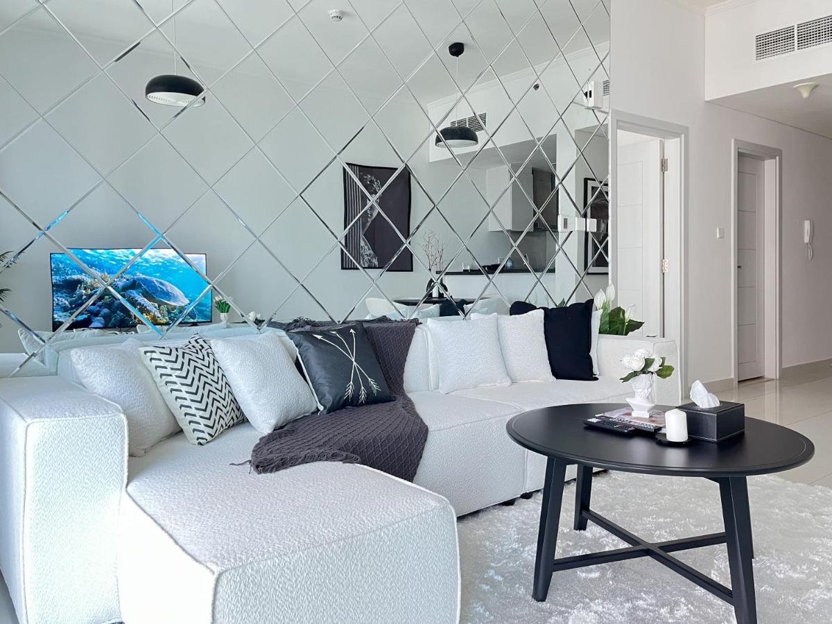 Trophy - Sparkling Suites W Palm View With Direct Access To Marina Walk Dubai Exterior photo